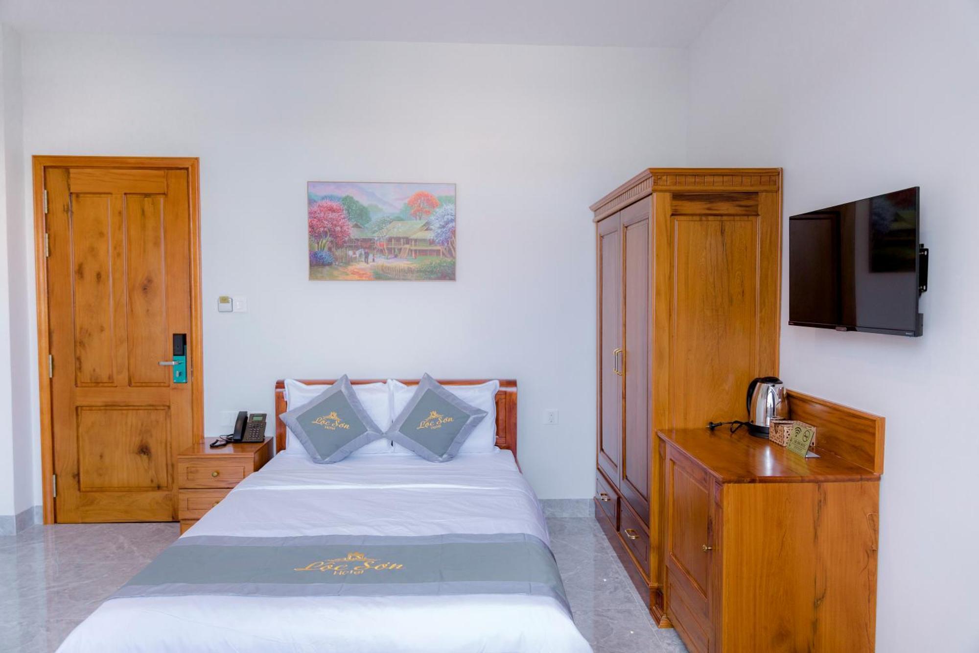 Loc Son Hotel Buon Ma Thuot Luaran gambar