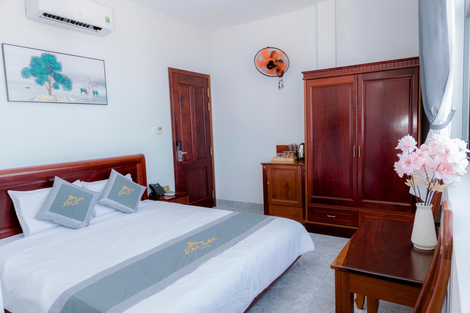 Loc Son Hotel Buon Ma Thuot Luaran gambar