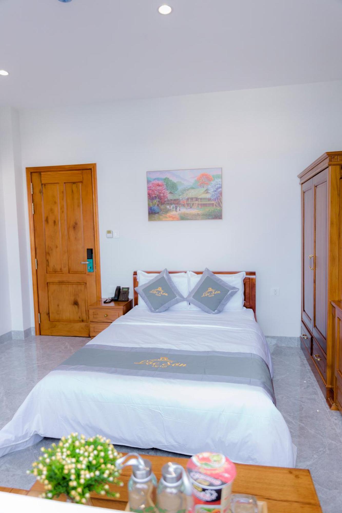 Loc Son Hotel Buon Ma Thuot Luaran gambar